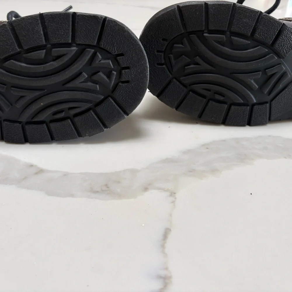 Dr. Martens with Black Laces - Picture 3 of 4